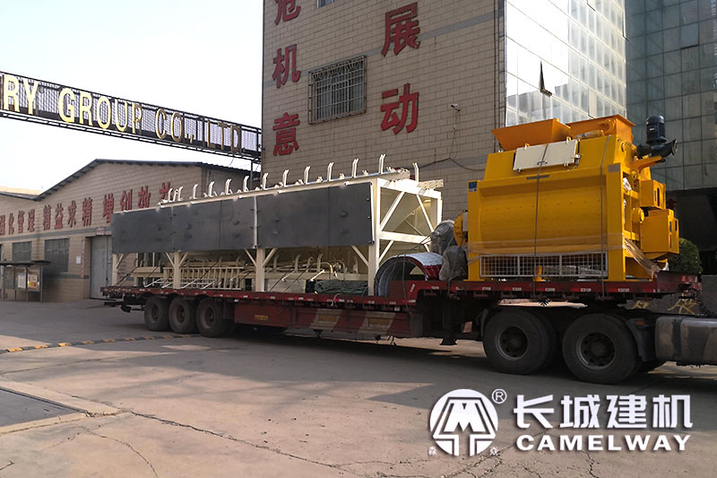 長城建機攪拌設備發(fā)貨中 長城建機攪拌設備發(fā)貨中