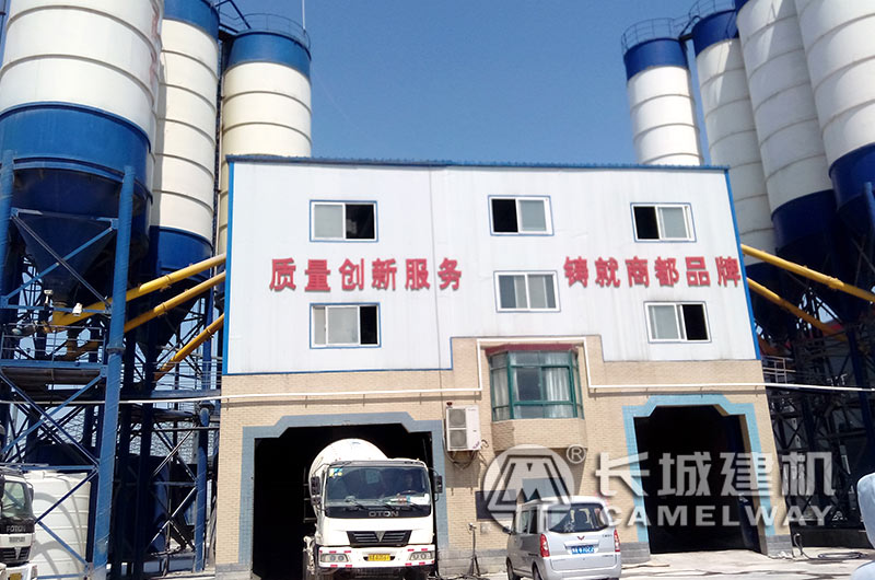 3方攪拌站設備現(xiàn)場 3方攪拌站設備現(xiàn)場