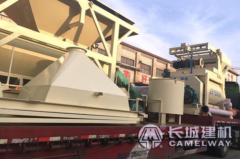 農(nóng)村小型商混站發(fā)貨現(xiàn)場(chǎng) 農(nóng)村小型商混站發(fā)貨現(xiàn)場(chǎng)