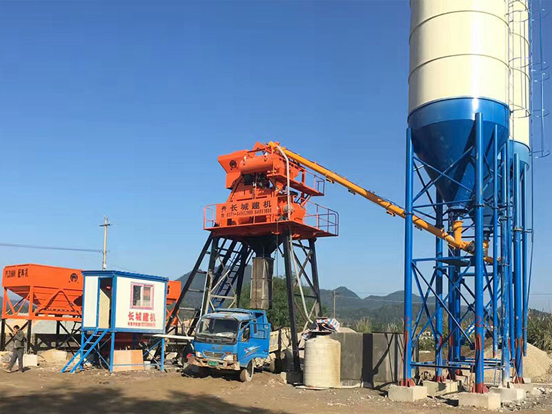 一小時攪20方的混凝土攪拌站價格，一套多少錢