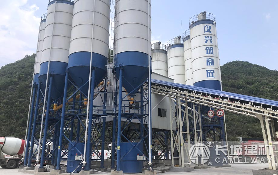 長(zhǎng)城180攪拌站機(jī)組設(shè)備客戶現(xiàn)場(chǎng) 長(zhǎng)城180攪拌站機(jī)組設(shè)備客戶現(xiàn)場(chǎng)